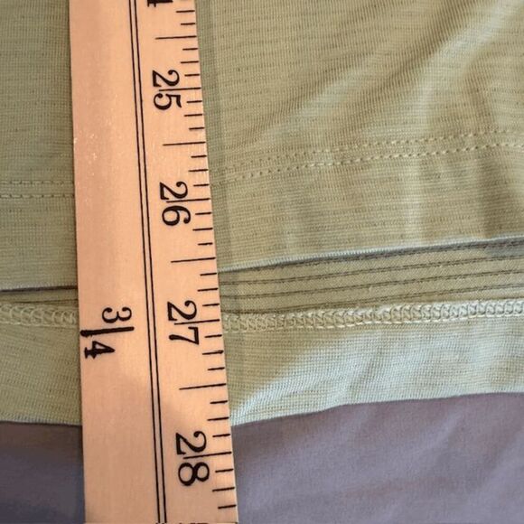 Lululemon Evolution Polo Willow Green 3 Button Stretch Men's Size Medium - Picture 7 of 8